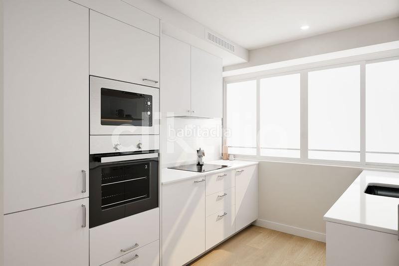 Foto 9589b7c7-afaa-4b11-a0db-5c09989de6c9. Pis amb aparcament a Cruz Roja Sevilla