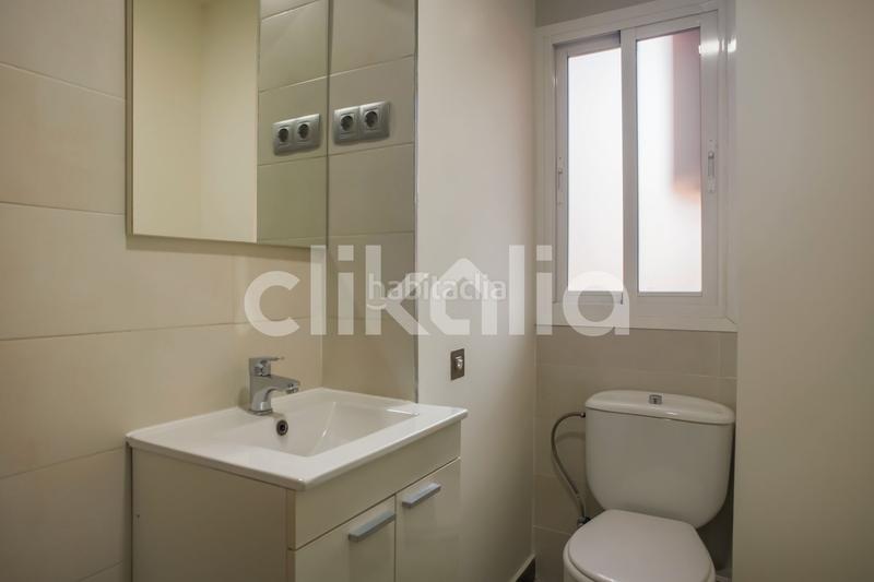 Foto 13a40cb7-1cbd-455d-a936-32c07b694a48. Rent flat with heating in Buena Vista Madrid