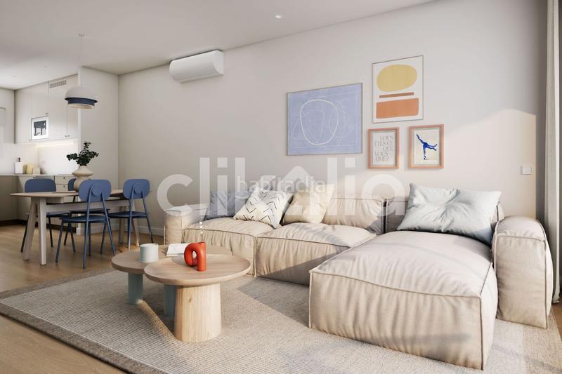 Foto 978b27af-3d1a-4d50-b9c3-ed6755a71d81. Piso en Cerrado de Calderón - Hacienda Paredes Málaga