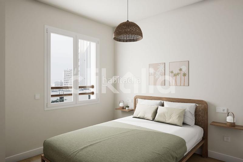 Foto 04d3d23a-25f5-40b9-8237-db7103e23c78. Piso en Carranque - Haza Cuevas Málaga