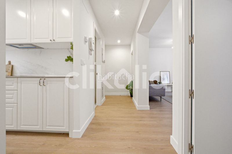 Foto af092494-2433-4153-824e-567f63c03d44. Piso en Ciudad Jardín Madrid