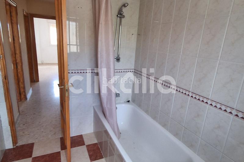 Foto 8e9fc015-6272-41ee-b2c1-0be1b40375b0. Maison dans Chauchina