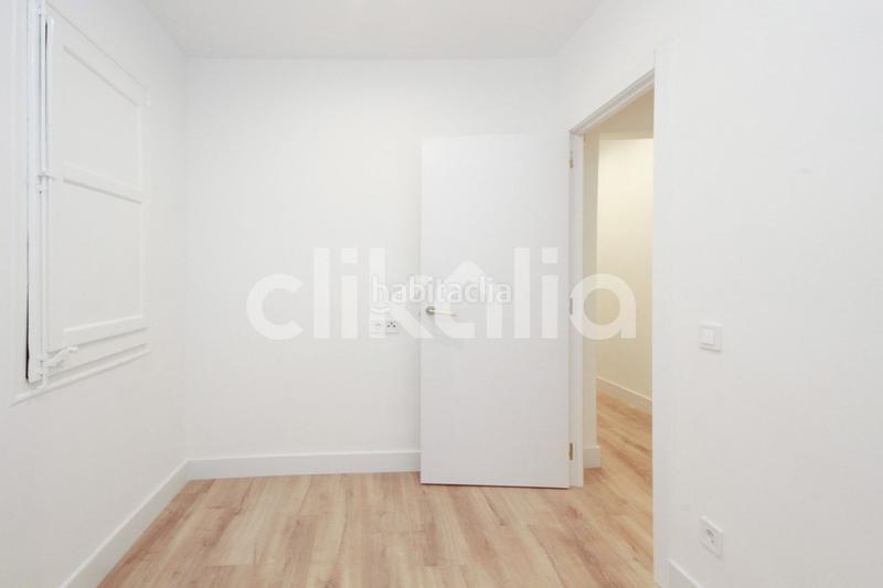 Foto 5949b5de-b00a-48f6-93a1-6ebe46893665. Etagenwohnung in Sants Barcelona