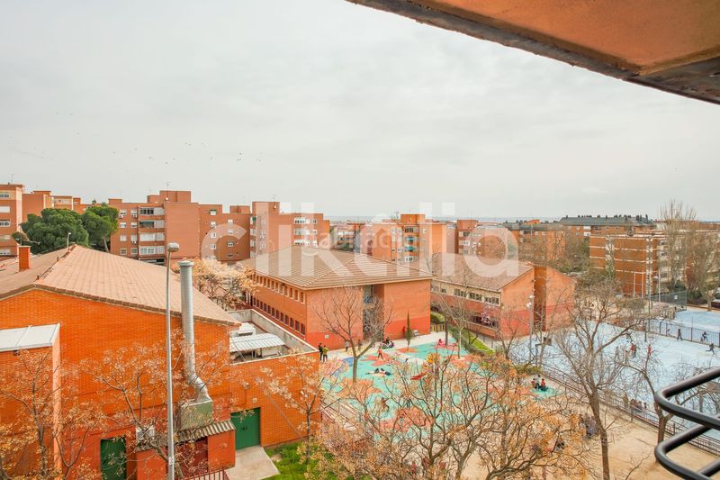 Foto 97a0dd6c-59e1-40e1-8dfc-b0e221c7284a. Pis amb calefacció a Ensanche Alcobendas