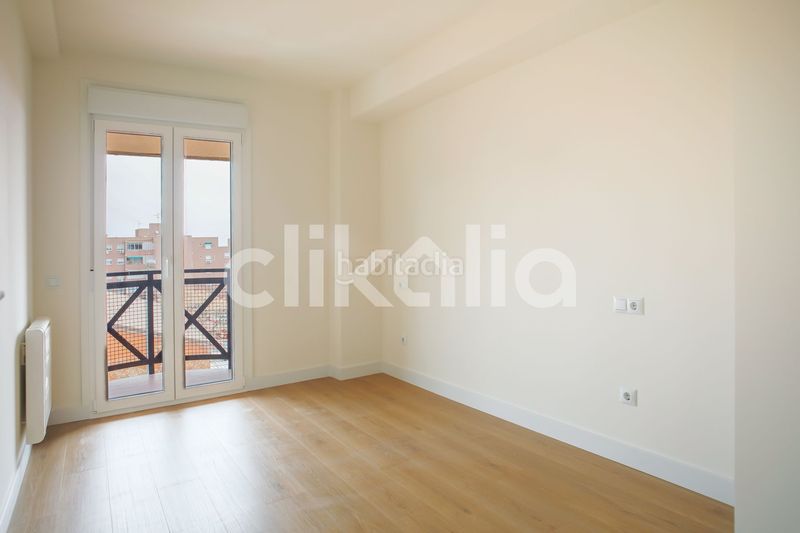 Foto b8e1f6e2-c223-4c59-9ff1-9437ac3a49e8. Pis amb calefacció a Ensanche Alcobendas