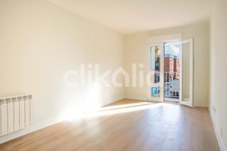 Rent Flat in Almendrales