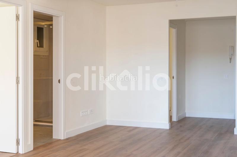 Foto 93658717-a737-4984-a4cb-eb6109a03b44. Rent flat in Centro Ciudad Paterna