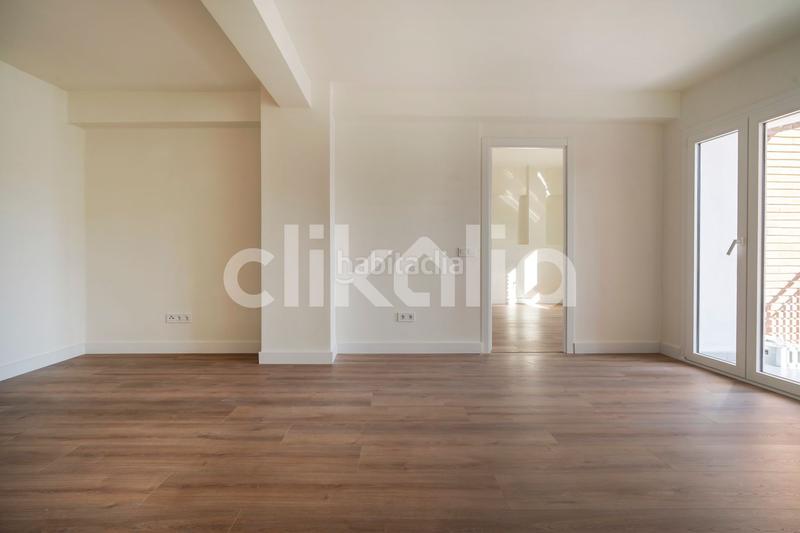 Foto f4084bca-8b62-4cfd-9475-f23b52f9bc2d. Rent flat in Centro Ciudad Paterna