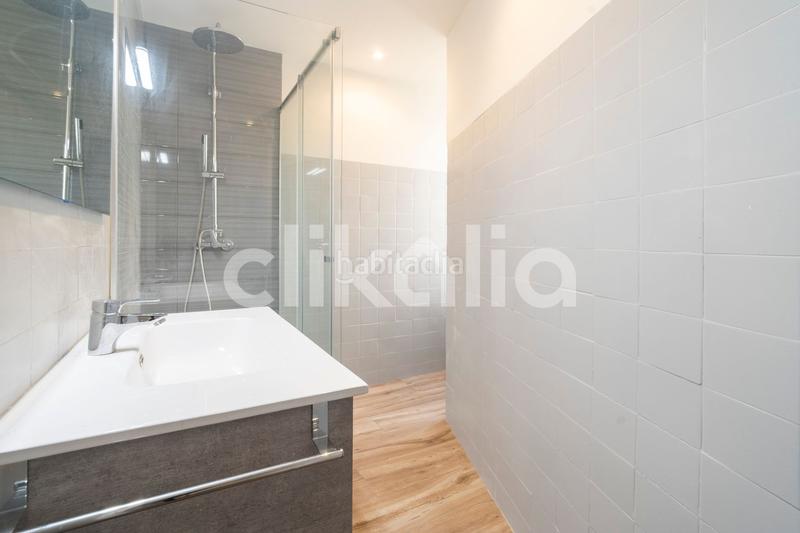 Foto e32077fe-4d59-4fc2-9610-d57b4fdbaa3d. Rent flat in El Mercado Manises