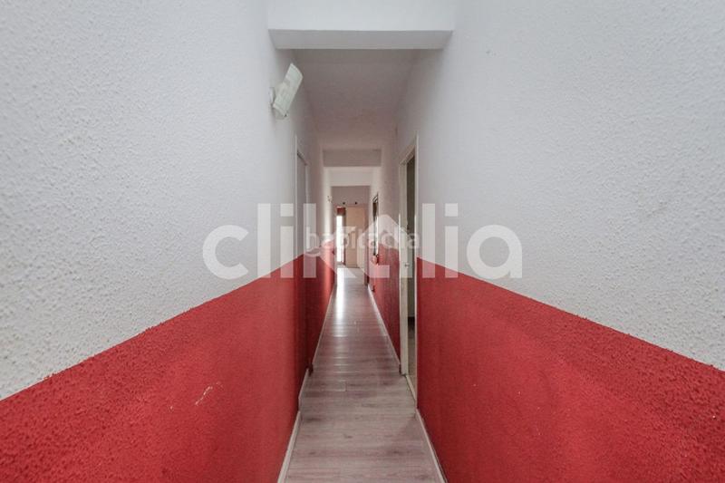 Foto b4a15034-14d1-4ccc-ad6c-cdab63154e68. Àtic a Santa Rosa Santa Coloma de Gramenet