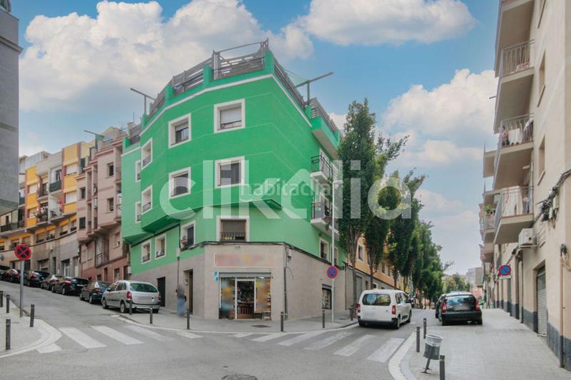 Foto cf0cd9b3-5c67-413f-a115-4b07ba7fa152. Àtic a Santa Rosa Santa Coloma de Gramenet