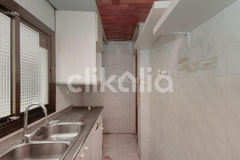 Foto 8e6ccd33-b9d3-453c-937d-489f8ced9ada. Dachwohnung in Santa Rosa Santa Coloma de Gramenet