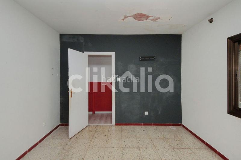 Foto b53e83fd-4f89-4efd-87aa-d5034a591d69. Dachwohnung in Santa Rosa Santa Coloma de Gramenet