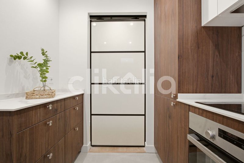 Foto cafe7794-47a5-4058-bb04-23998b66b1e9. Piso en Fuente del Berro Madrid