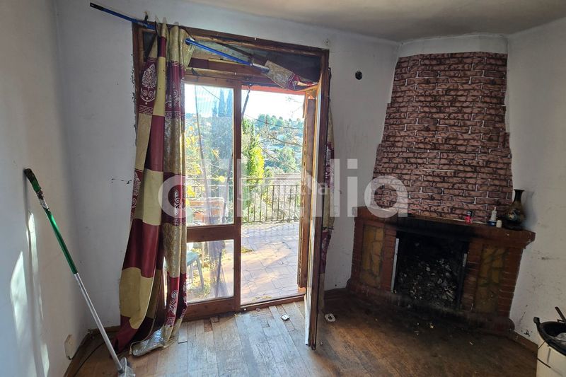 Foto c9f573dd-2200-49d7-b307-cff6a4114f6d. Casa a Piera