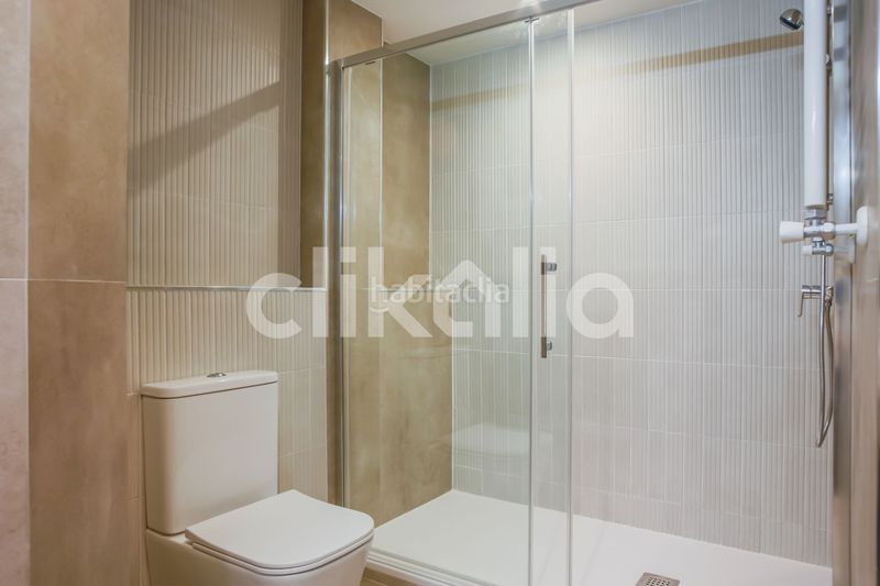 Foto a9945fea-0377-464d-a479-501877c8a6b1. Piso en Argüelles Madrid