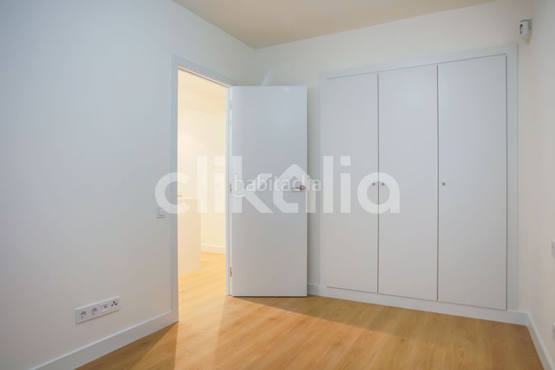 Foto f1068d5a-b1ab-40b2-9521-d74ef86186df. Piso en Argüelles Madrid