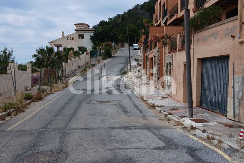 Foto 1ebb7fb8-2d4a-48fa-85d1-826045a4df8b. Casa adossada amb calefacció aparcament a Los Cármenes - Cerro Gordo Almuñécar