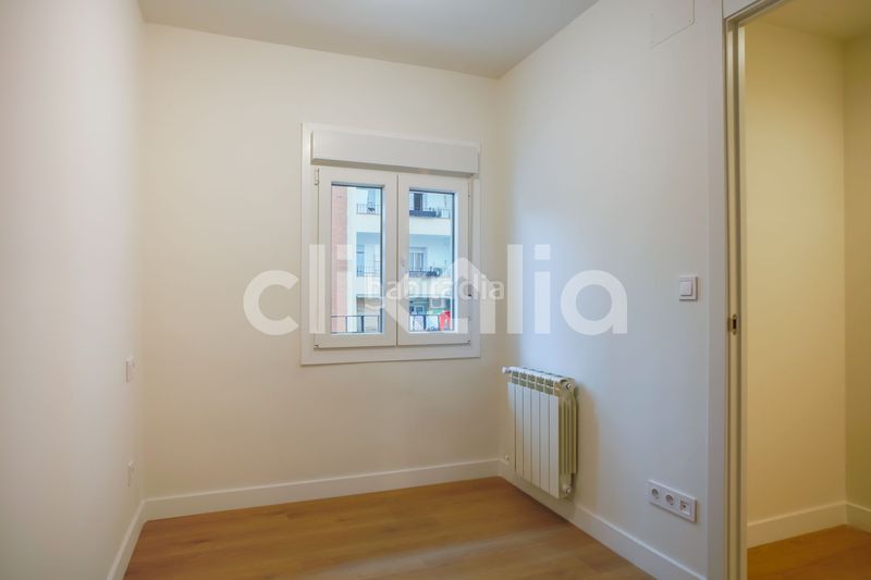 Foto b15fbf38-a734-427e-8e92-f96b6a2ced68. Piso en Pilar Madrid
