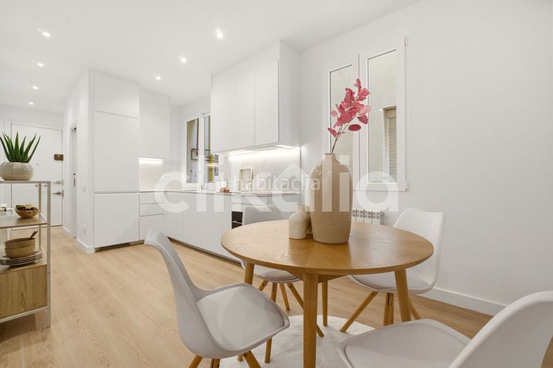 Foto c7927bf0-57a6-4a30-9fb1-cba2b37c8497. Piso en Arapiles Madrid