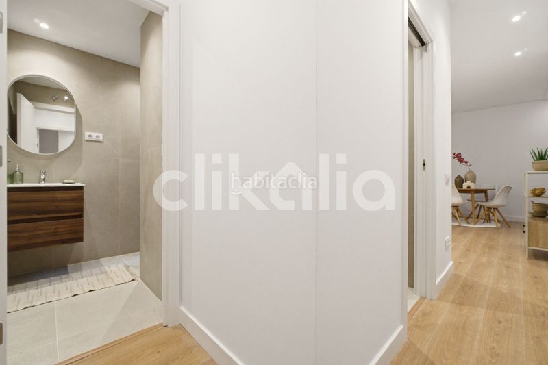 Foto e09d4a6f-94de-4a83-8c18-0d02c77e5d70. Piso en Arapiles Madrid