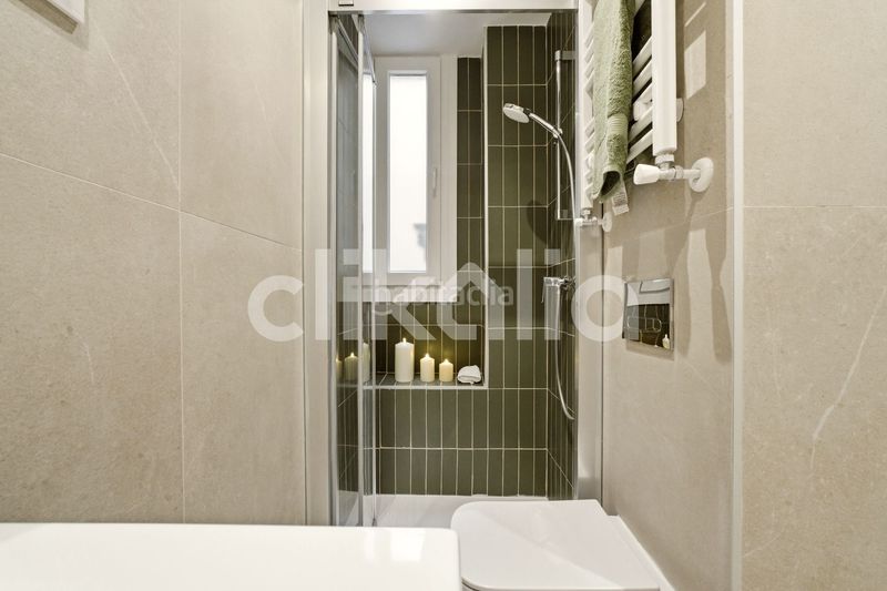 Foto eb982c21-5f0f-4990-a840-e5b2ab3952cc. Piso en Arapiles Madrid