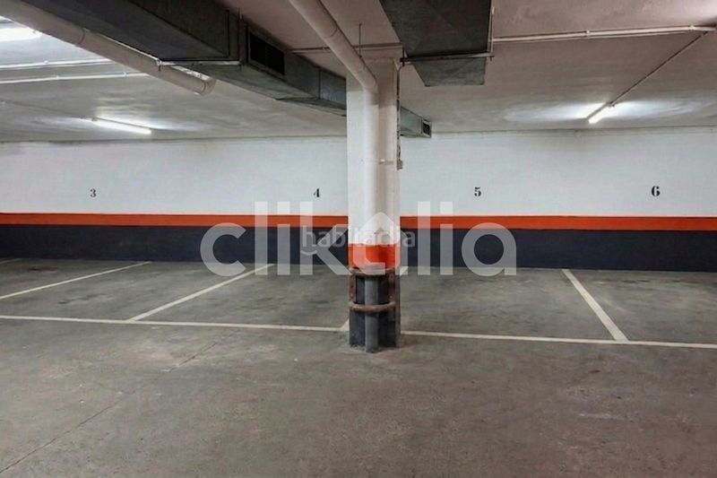 Foto e43672a4-f369-4ac4-92c3-b4c756a75f4f. Pis amb aparcament a Castellana Madrid