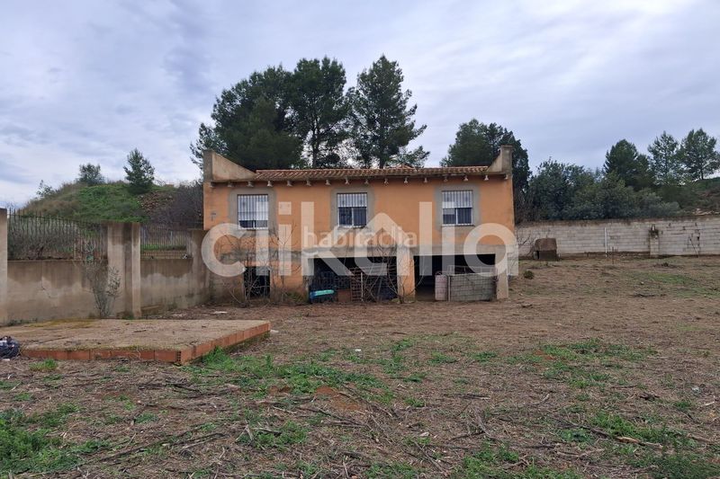 Foto 93d7583c-6d3a-43ee-9e9a-5fd5f861e5de. Masia a Canals