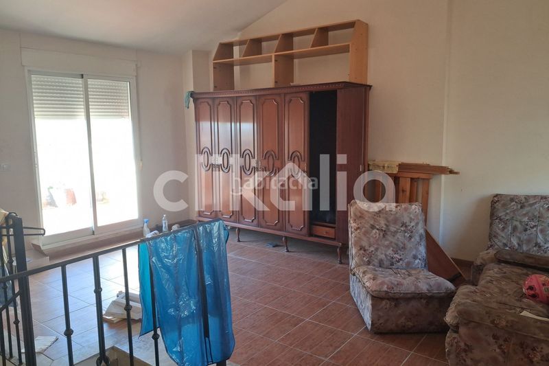 Foto 394a1b62-f3b3-4403-be3e-f96ab3afa7db. Casa amb aparcament a Carlet