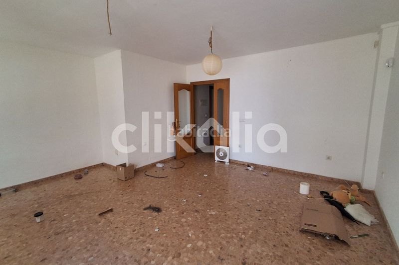 Foto e4422c77-24f5-492e-b04f-87cc5ef3e888. Casa amb aparcament a Carlet