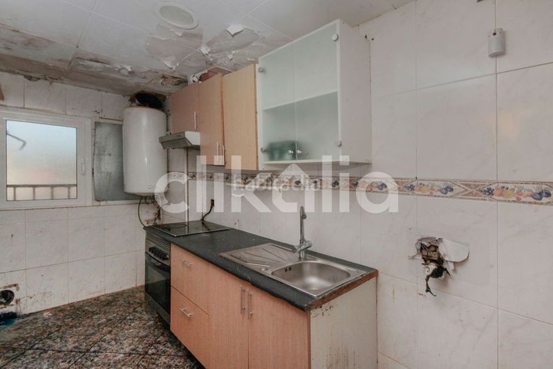 Foto 211e94f3-dc0d-4714-81f9-ed3444e6ebbf. Piso en Can Puiggener Sabadell