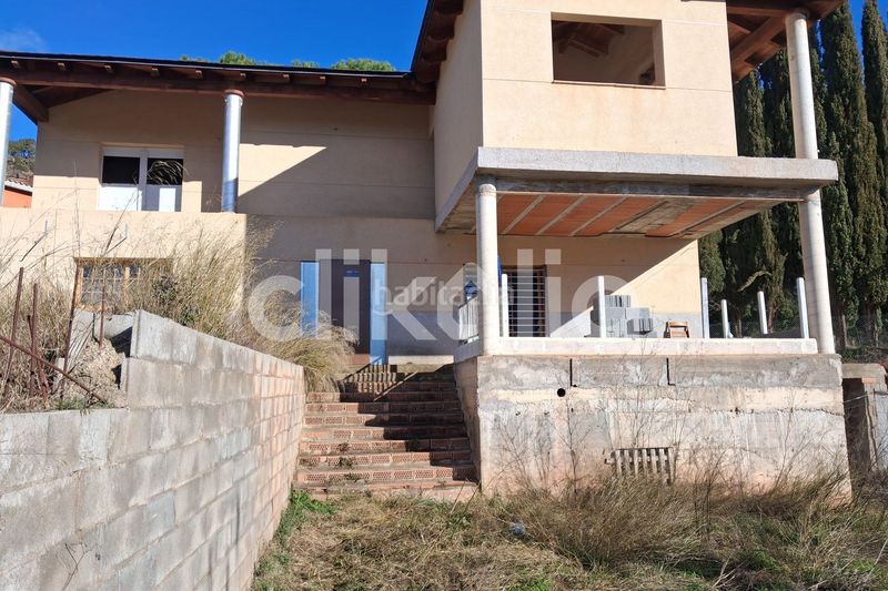 Foto 0b3d97b0-555e-4210-a983-f6112e176b24. Chalet en Vacarisses