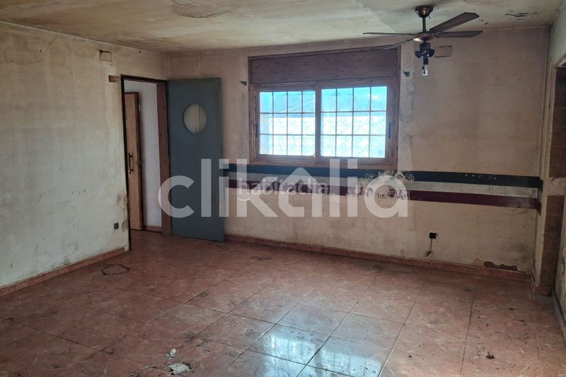 Foto abf4f0b2-09a8-4078-ad91-1e24788aeb28. Chalet en Vacarisses