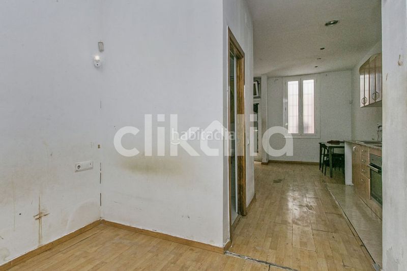 Foto 9a5b560e-711c-4048-ad35-7da6b2612841. Edifici a Santa Eulàlia Hospitalet de Llobregat (L´)