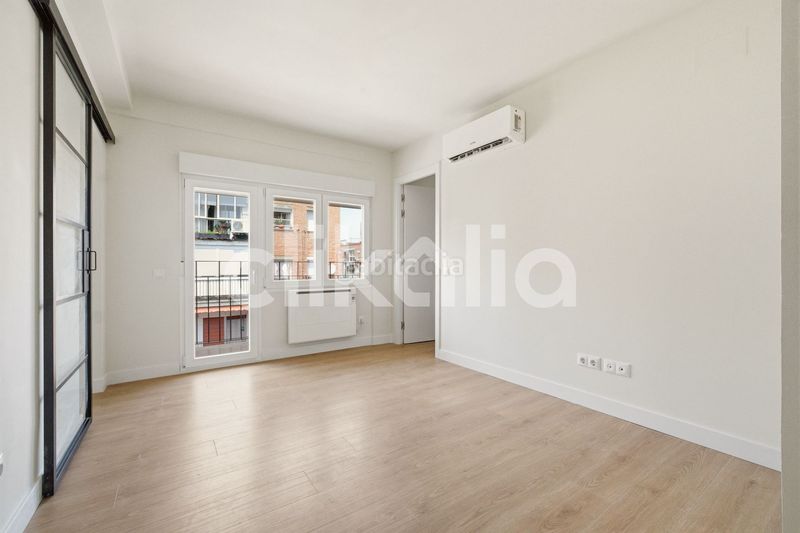 Foto 8d01023b-4343-4465-b1de-12f305b20921. Piso en Vista Alegre Madrid