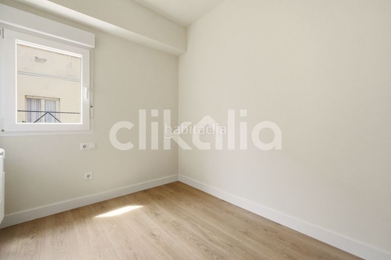 Foto bf56d408-d000-4fd9-97d2-984e01f1760c. Piso en Vista Alegre Madrid