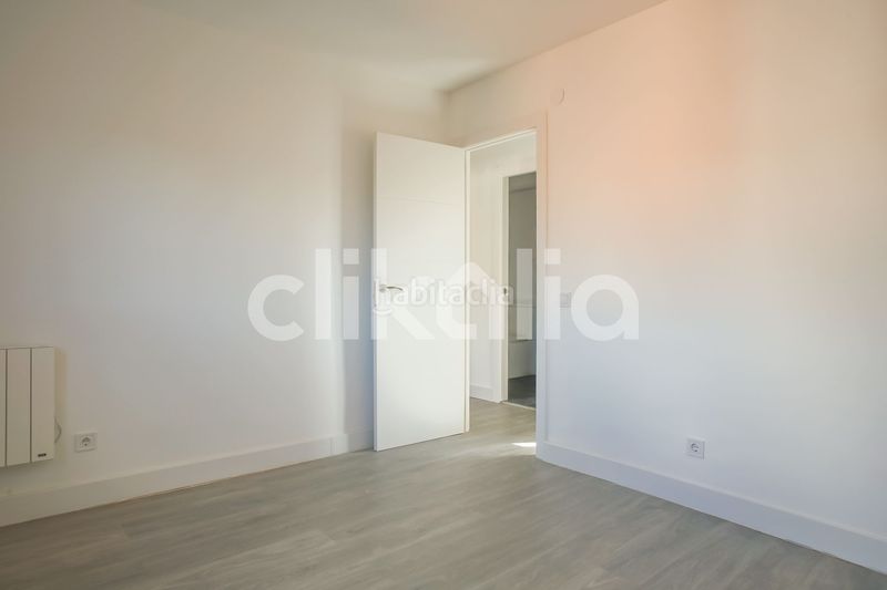 Foto f8b7c480-4c62-494c-930d-76045b8bbba9. Rent flat in Centro Móstoles