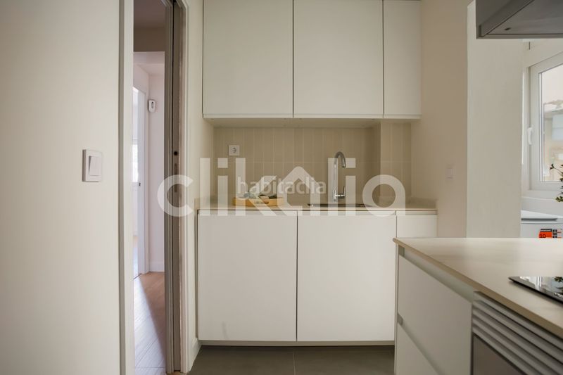 Foto b4533aa8-de36-42a2-8e66-ffbd8cbd8a42. Pis amb calefacció a Canillas Madrid