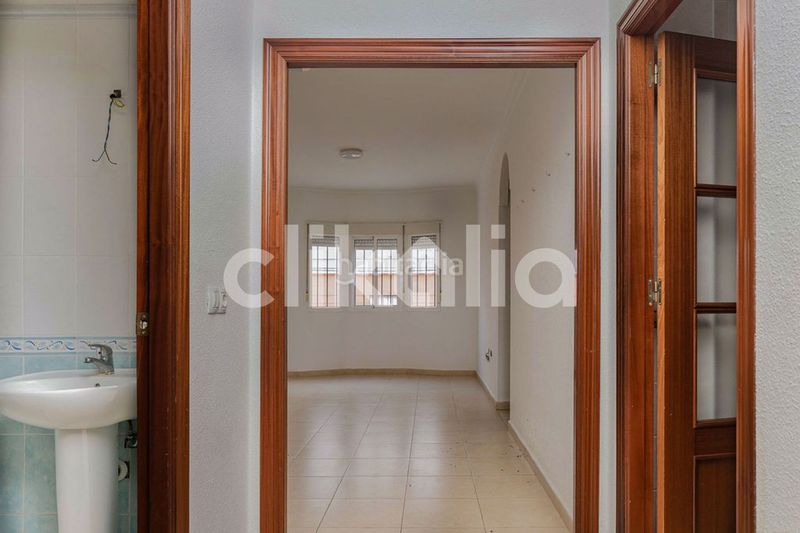 Foto a79dba4d-0f52-471a-b45c-2a8cd2720392. Piso en Lepe