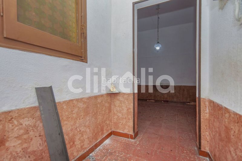 Foto 95eb4a40-ba81-46e1-bc00-af98626355b3. Pis a Riera Cornellà de Llobregat