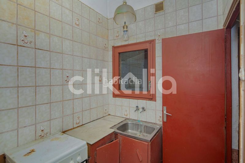 Foto b91b959c-afbb-43d0-8558-e50c1ff57fa5. Pis a Riera Cornellà de Llobregat