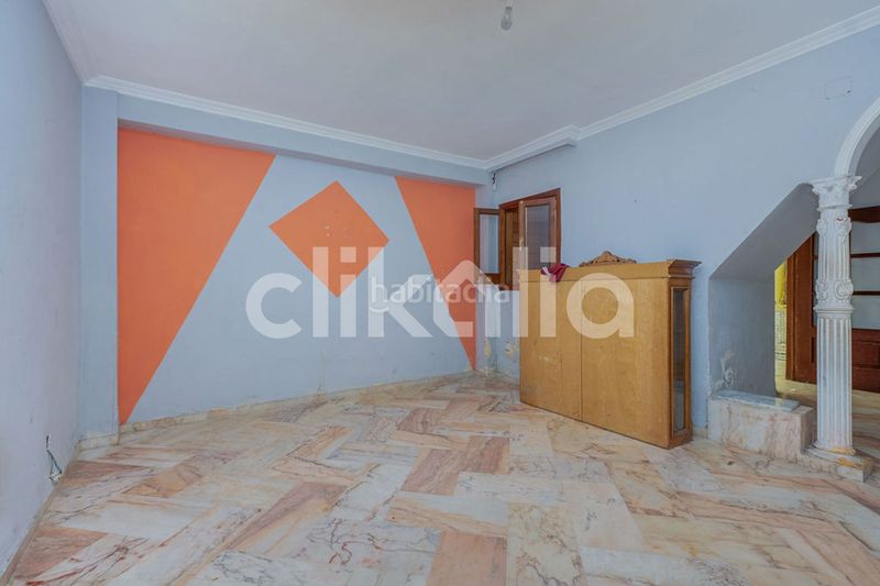 Foto b46c326a-73aa-444c-b6d5-43d1bcc8b791. Casa amb aparcament a Torreblanca Sevilla