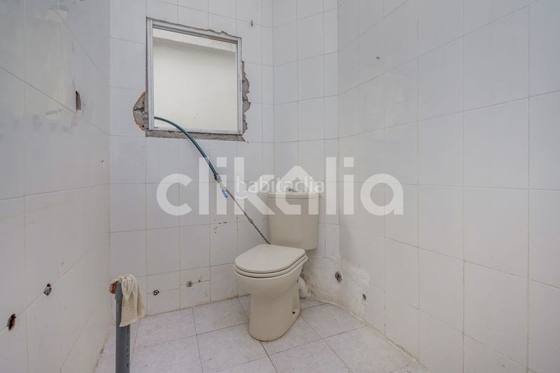 Foto eedb6552-2db5-476e-9d88-957a199bffc4. Casa amb aparcament a Torreblanca Sevilla