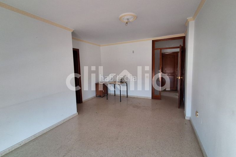 Foto a14f927f-d2b6-41e6-9cee-fe3dfc0c3061. Pis a Periana