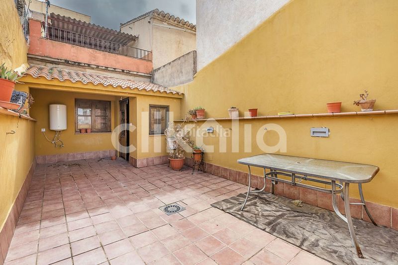 Foto 500bd63f-f6d3-497c-8a6c-b8ec5b63544d. Casa amb calefacció a Baza
