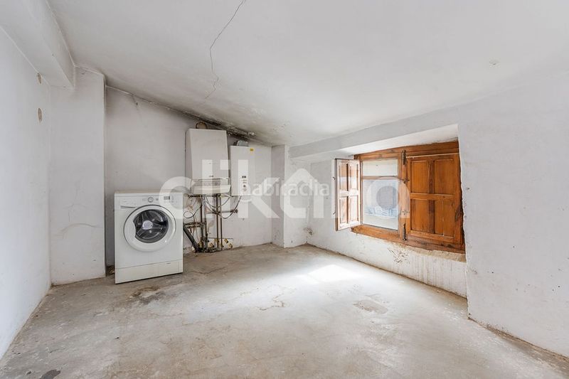Foto 59348c65-7654-4066-a016-6cc7a2a76c68. Casa amb calefacció a Baza