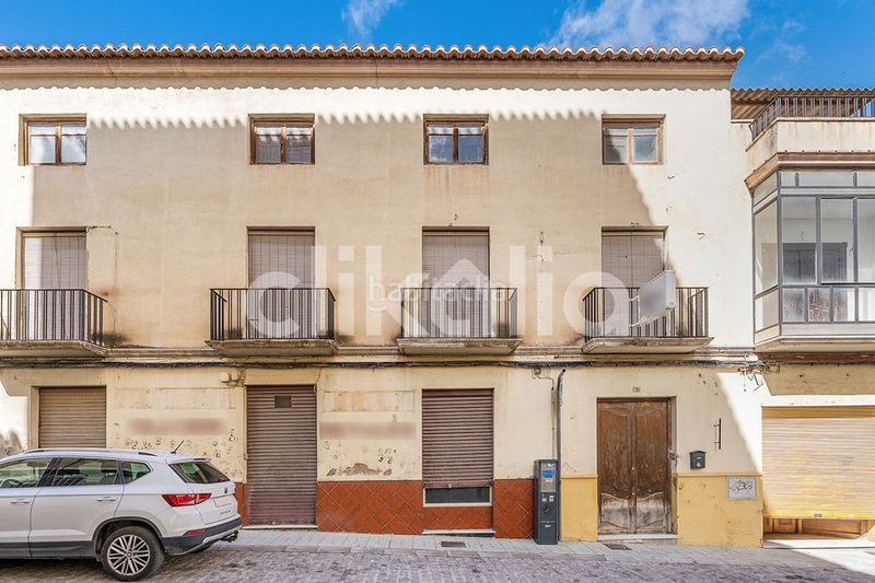 Foto e39e0d03-bd41-4710-a0e8-66e445250a87. Casa amb calefacció a Baza