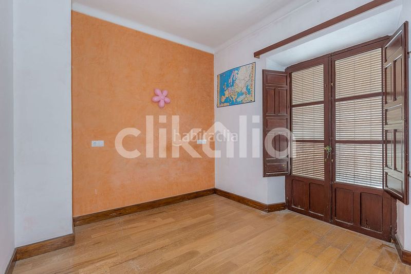 Foto e7118449-8650-47a1-b1af-184ddfffede6. Casa amb calefacció a Baza