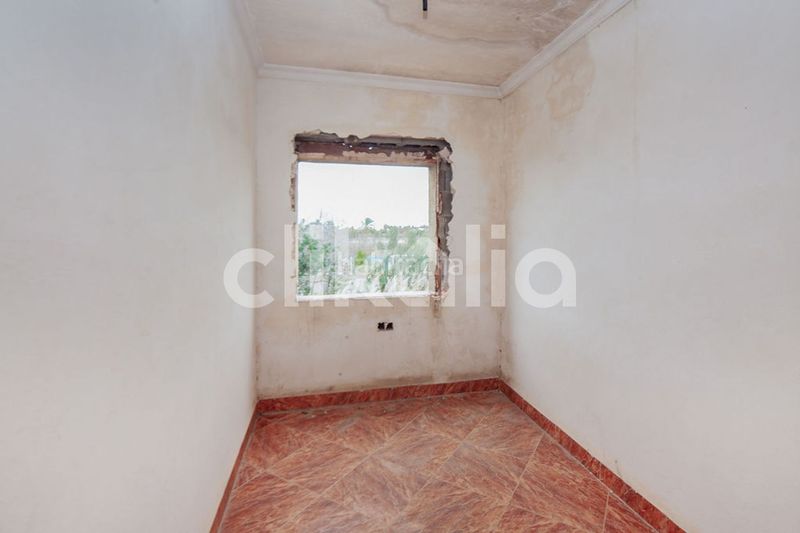 Foto 2442f0b6-3c30-4a6e-b910-206b5dfde374. Casa amb aparcament piscina a Oliva pueblo Oliva