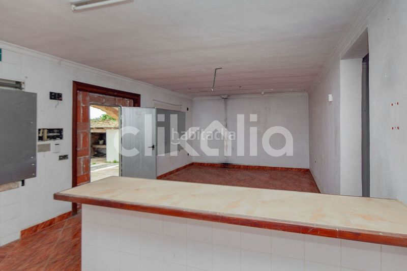 Foto d42249f7-d35f-4d0d-9659-352919cf6b17. Casa amb aparcament piscina a Oliva pueblo Oliva